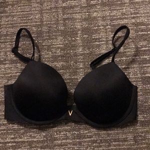Victoria’s Secret push-up bra
